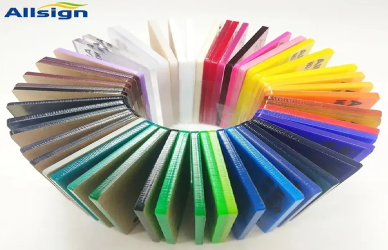 ما هي ورقة الأكريليك المصبوب وكيف تختلف عن الأكريليك العادي؟