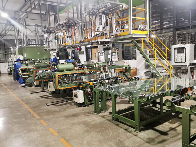 قدرات تصنيعية قوية